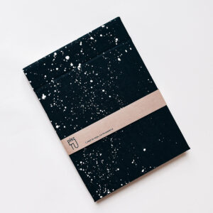 Album mały "Kropki" czarny